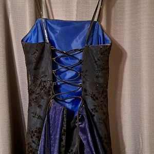 Morgan and company vintage gown derk blueish black